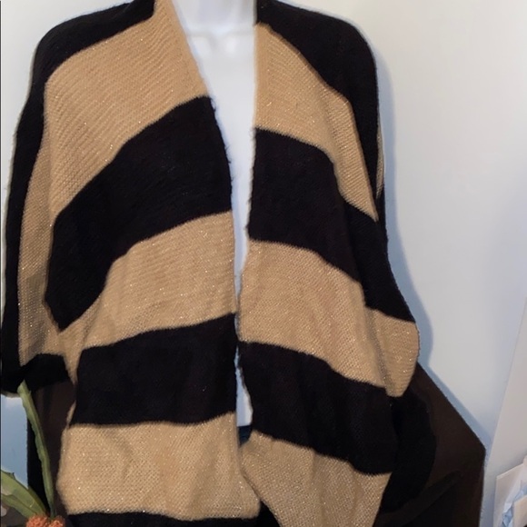 Tan black  striped cozy cardigan - Picture 2 of 12